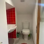 House Impar דירה Sacavém